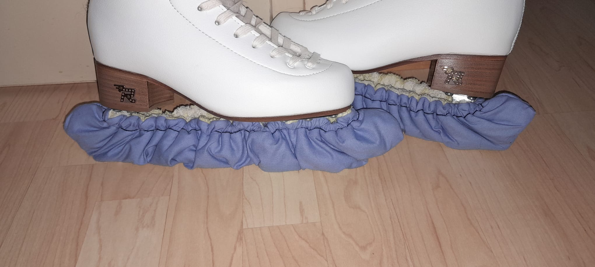 Blades protectors